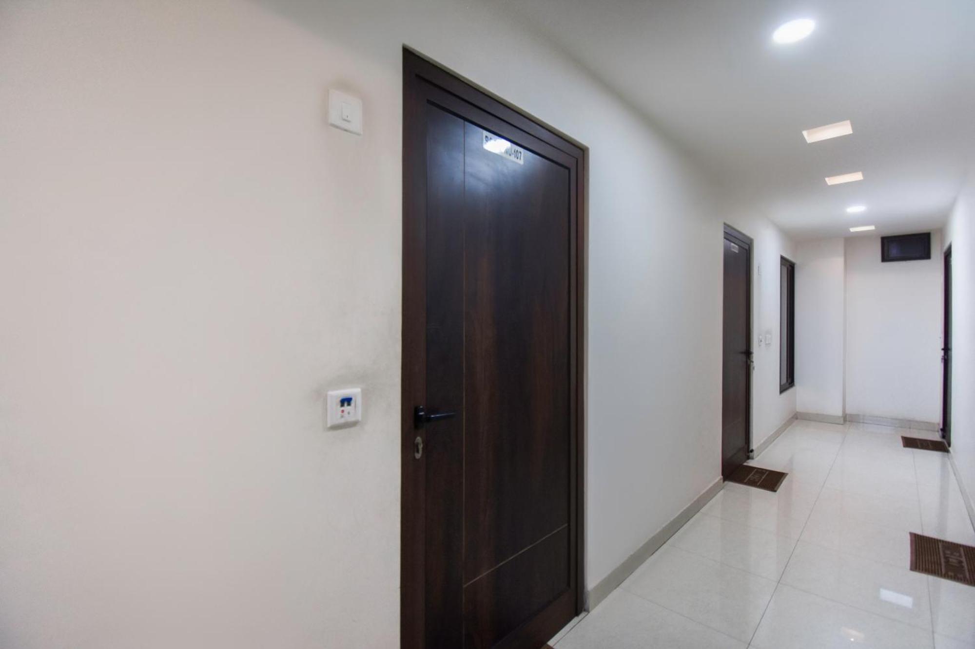 Hotel O Shangri-La-Inn Λουντιάνα Εξωτερικό φωτογραφία